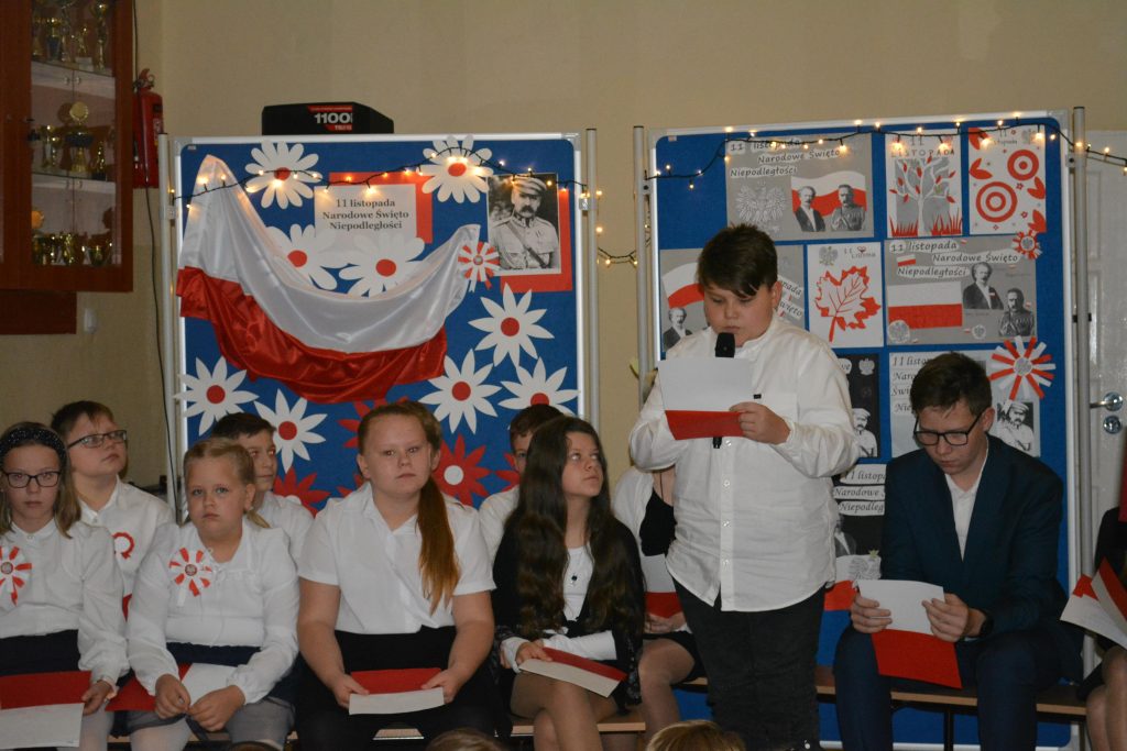 Recytacja wiersza przez Ucznia klasy ósmej